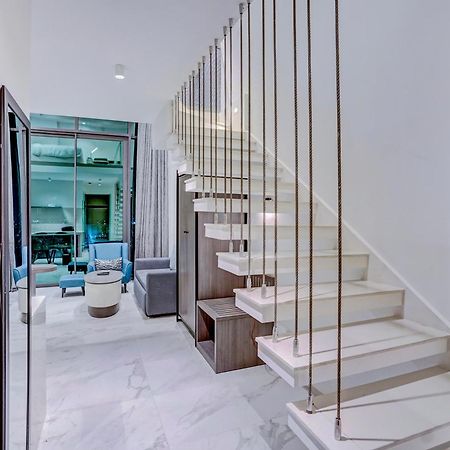 Sunday Hotels And Residences Gurgaon Esterno foto