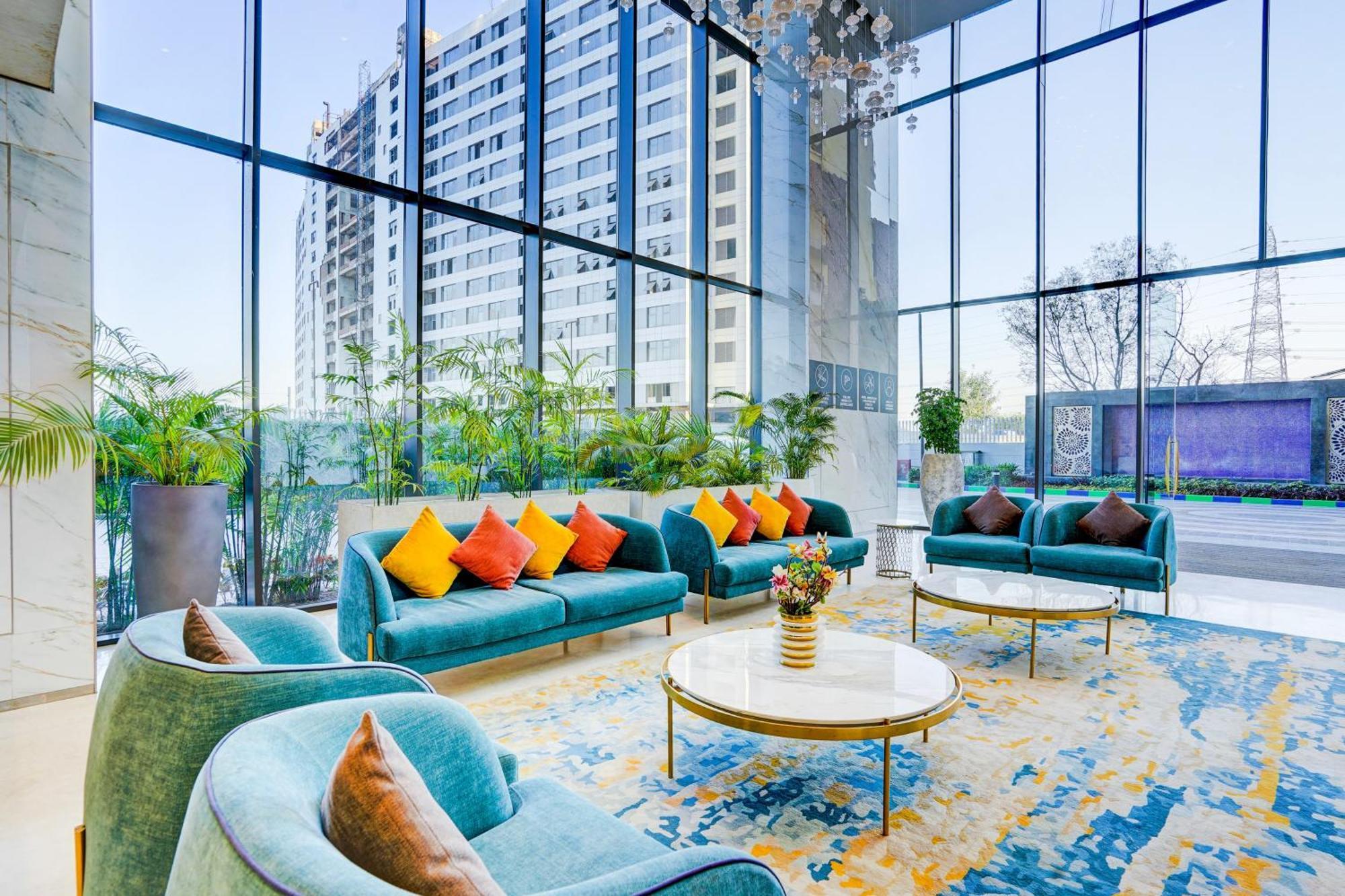Sunday Hotels And Residences Gurgaon Esterno foto